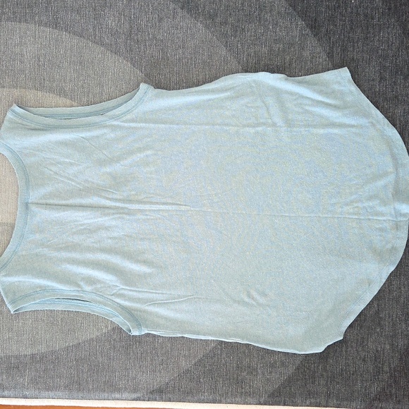 Anthropologie Lot of 3 V-neck Pocket Tanks Small - Picture 12 of 16